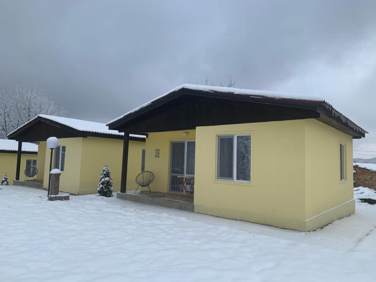 Daskalov Bungalows Chervena Lokva Luaran gambar