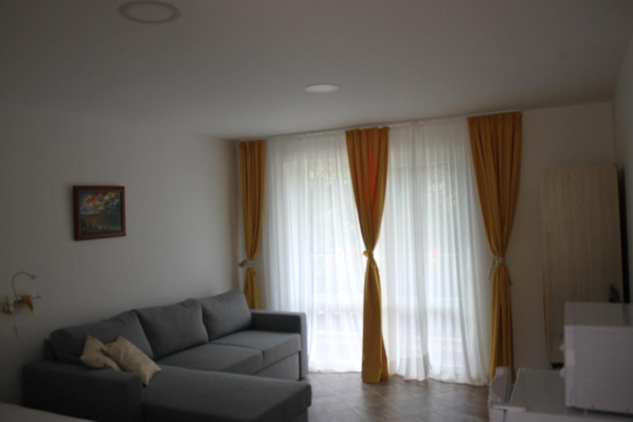 Daskalov Bungalows Chervena Lokva Luaran gambar